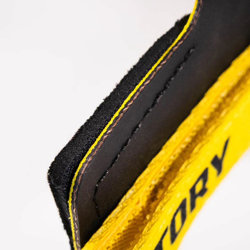 V Series Men's Conquer 3-FC