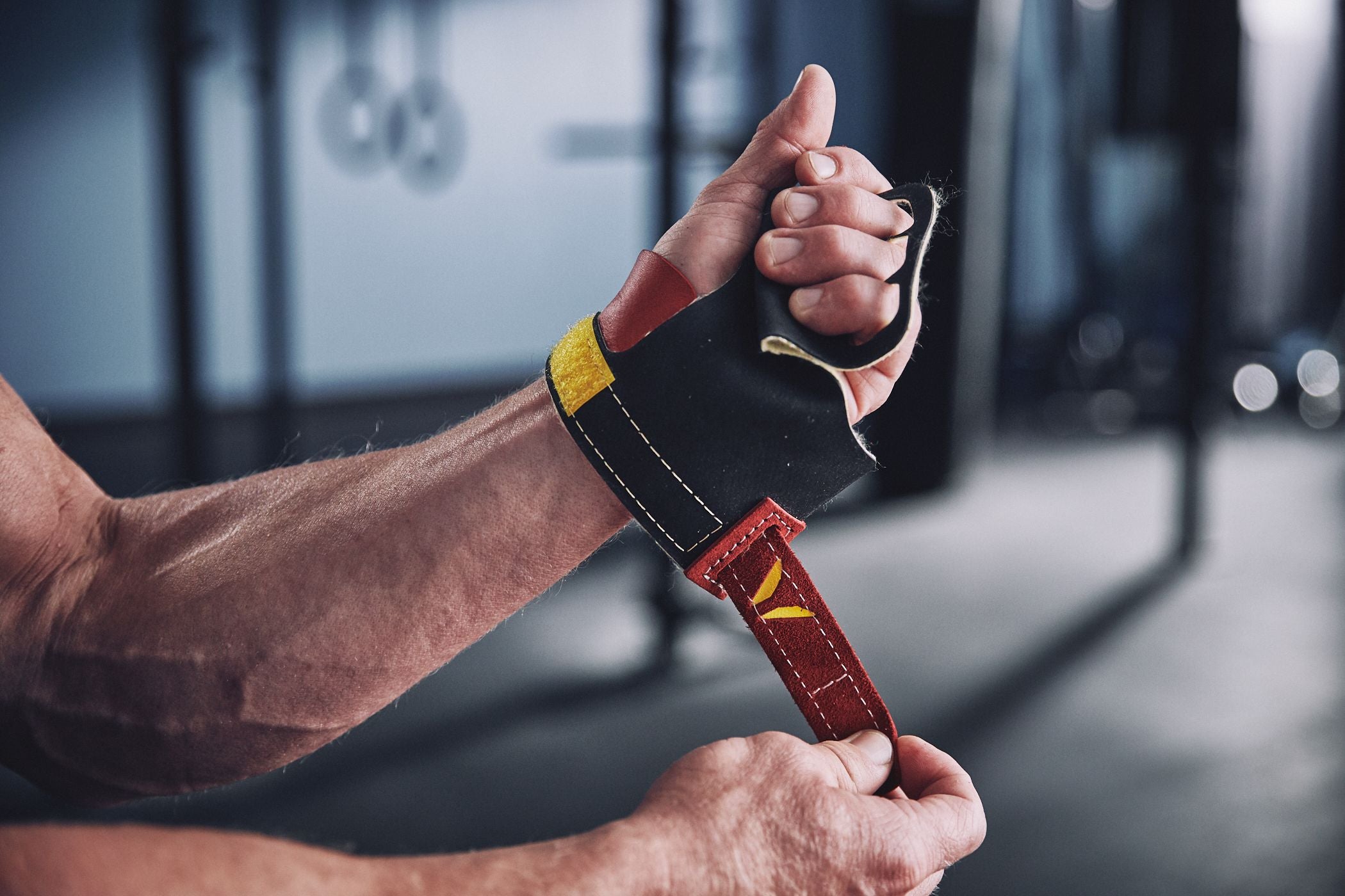 APEX V Series 3-Finger Women's – 4Time