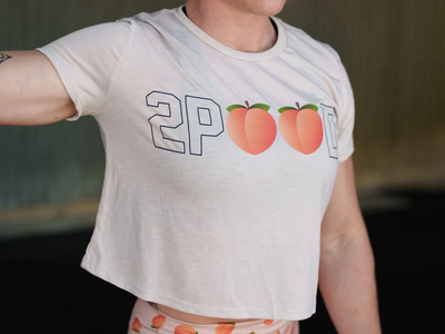 Peaches 2POOD logo Crop Top